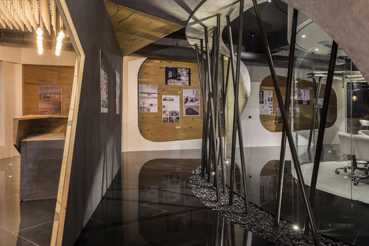 点击浏览大图 雕塑空间 印度Atelier Krikos办公设计欣赏