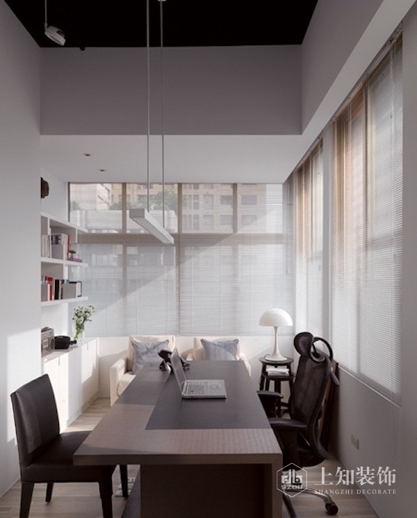 美白写字楼设计,打造创意挥洒的白色办公空间-5.jpg 美白写字楼设计,打造创意挥洒的白色办公空间-5.jpg